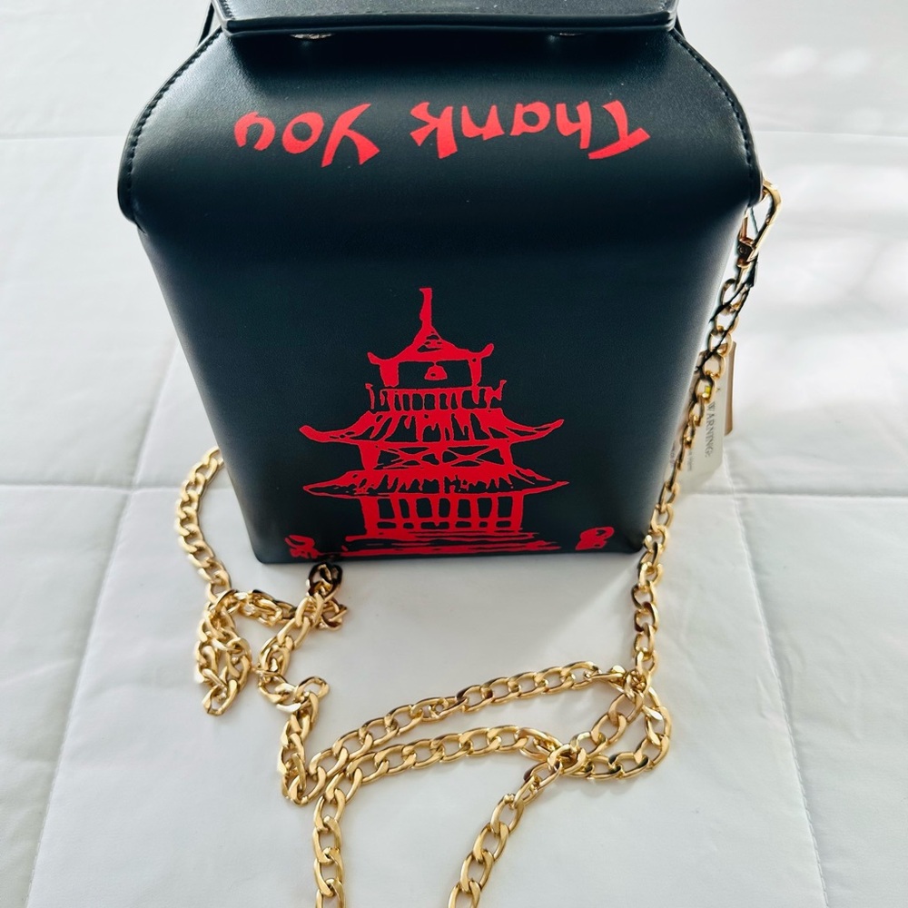 Black and Red Pagoda Design Bag